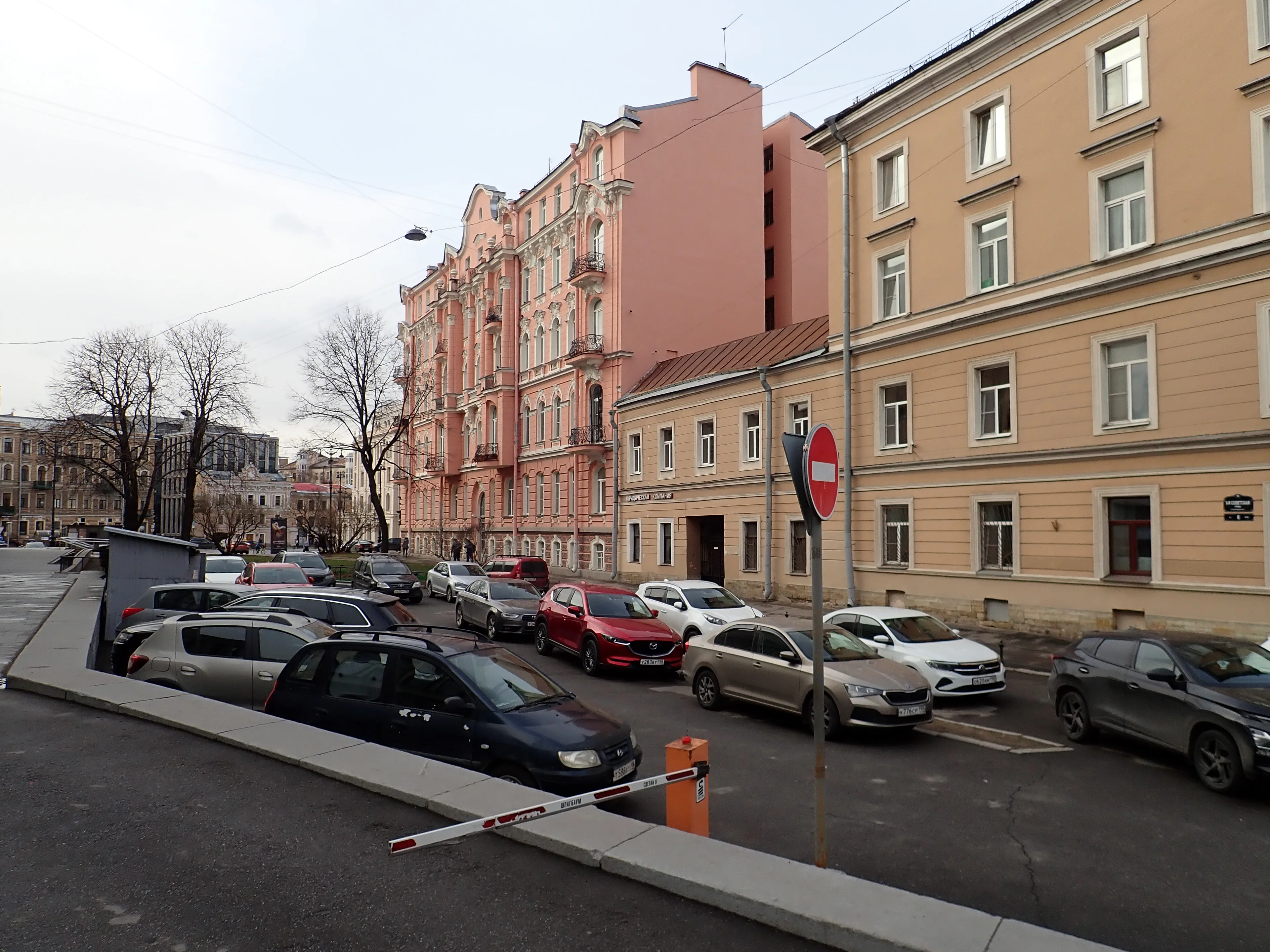 Санкт-Петербург, дома №№4, 6 по 5-й Советской улице. 
